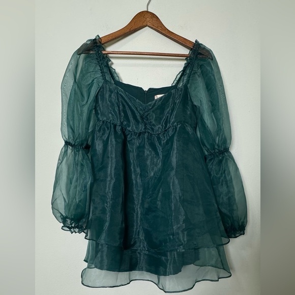 NWT Altar'd State Lunetta Dress in Hunter Green Size Small - Picture 2 of 12